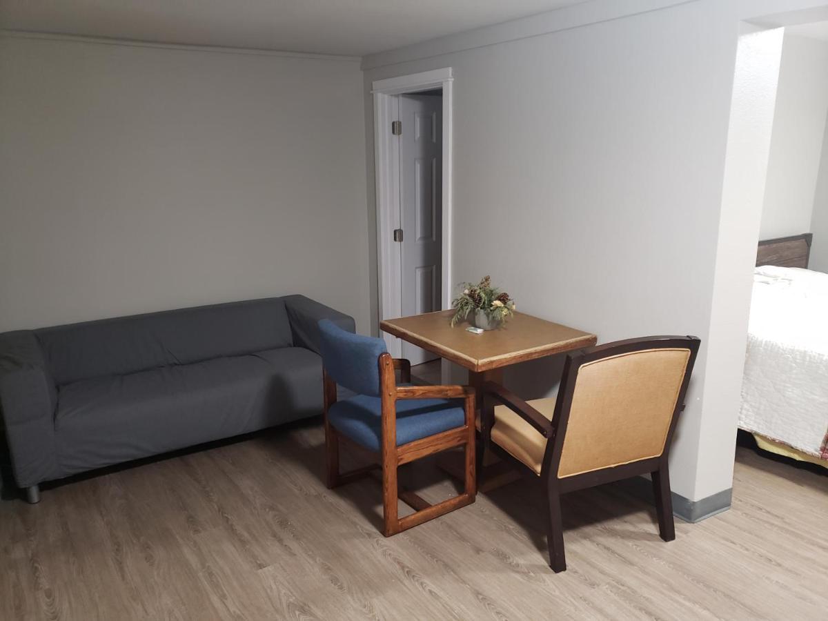 פורטלנד Parkrose Inn And Suites מראה חיצוני תמונה
