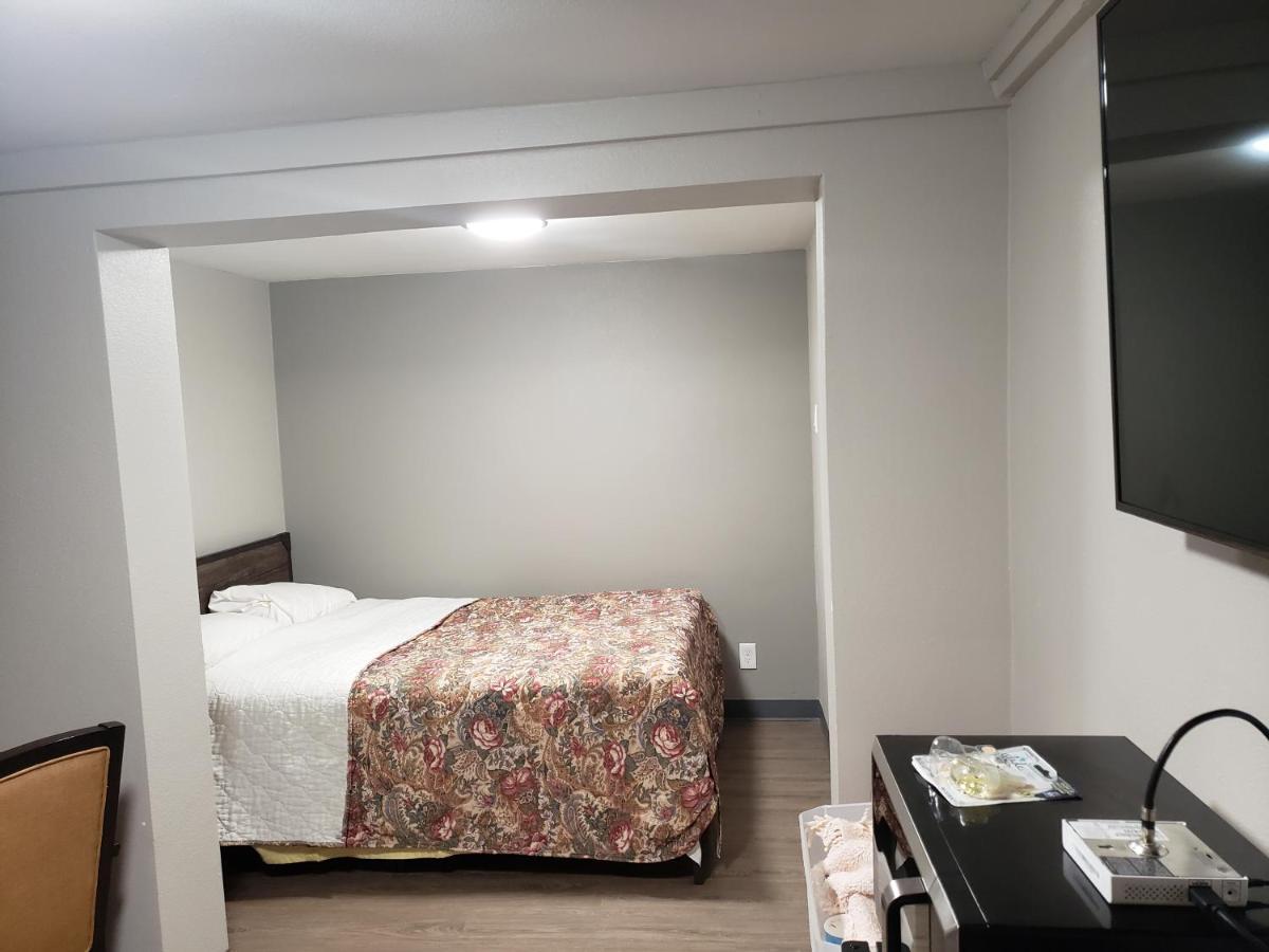 פורטלנד Parkrose Inn And Suites מראה חיצוני תמונה